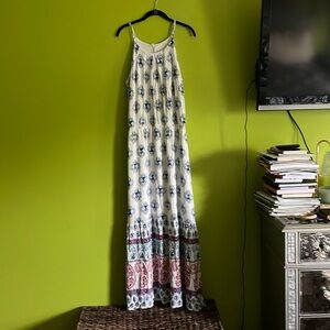 Elegant White and Blue Patterned Maxi Dress